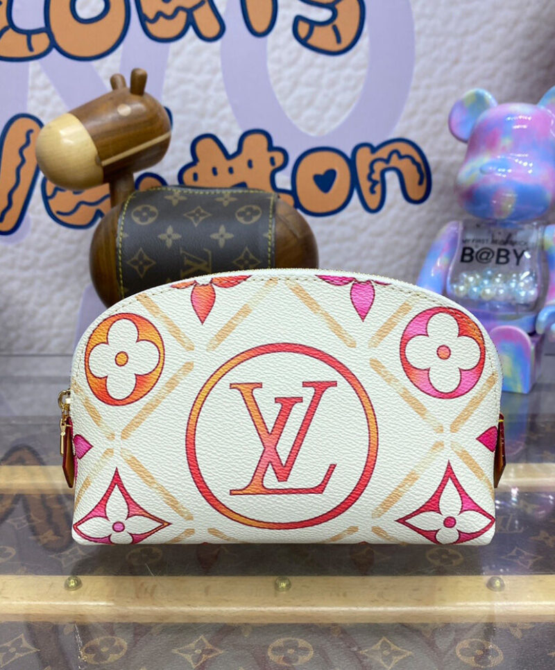 Louis Vuitton Pochette Cosmetique PM M11239 Peachblow
